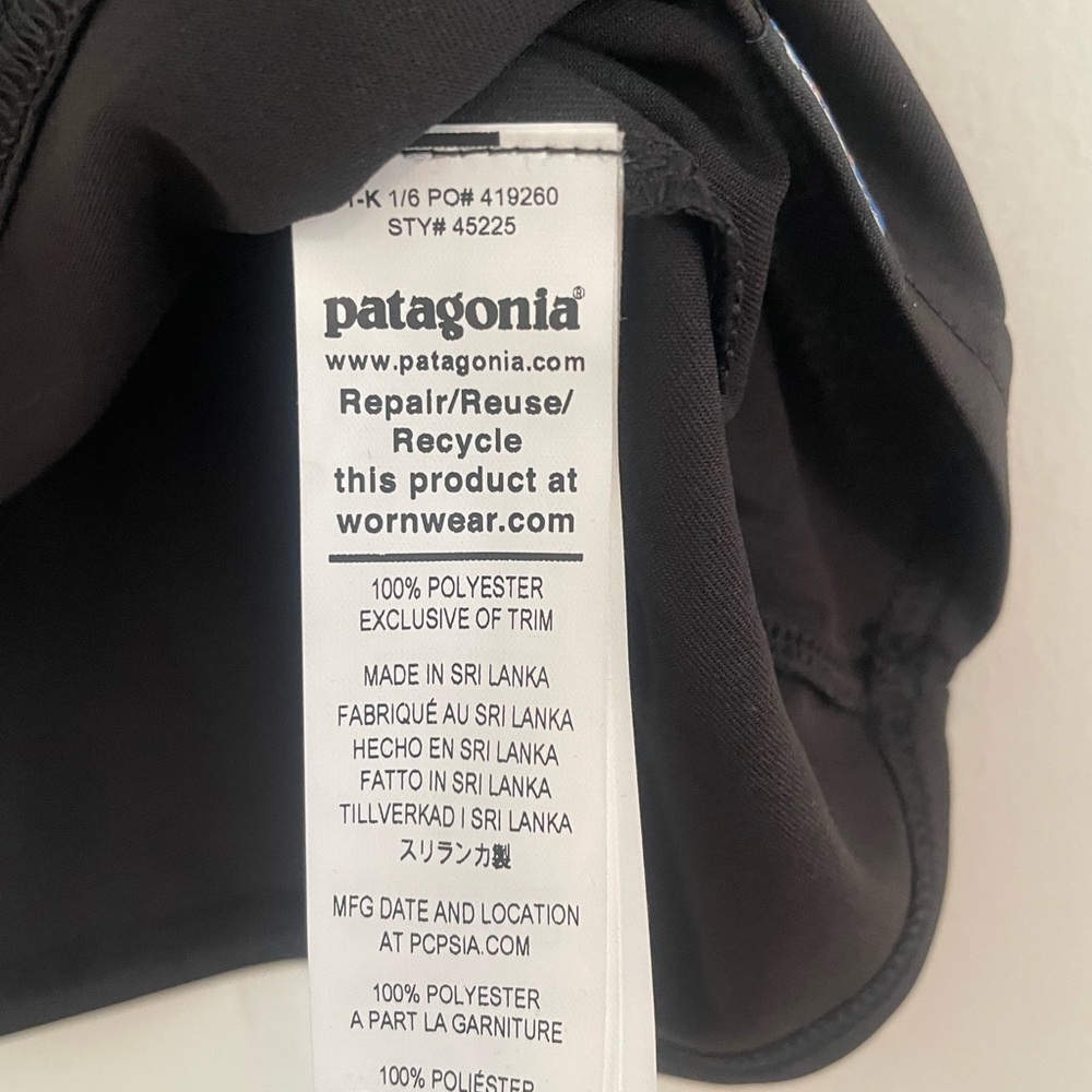 Patagonia Capilene Cool Daily Shirt Size M - Picture 3 of 3